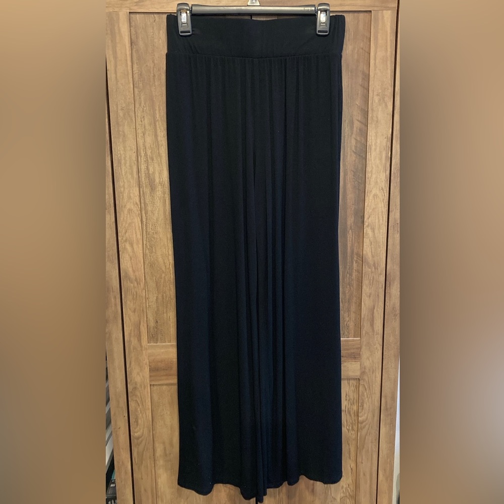 Women's New York and Company Lightweight Palazzo Pants Black Size Small